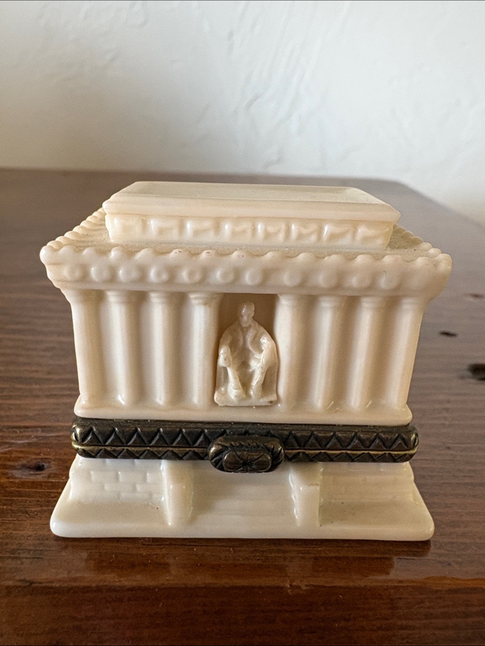 PHB Lincoln Memorial Trinket Box